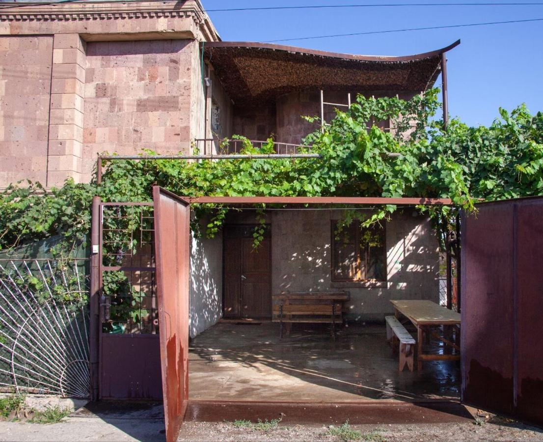 B&B Sunrise House Aygavan Exterior photo